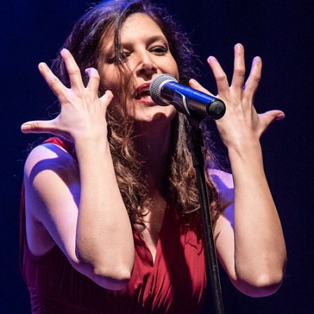 Debora Messina: Voce